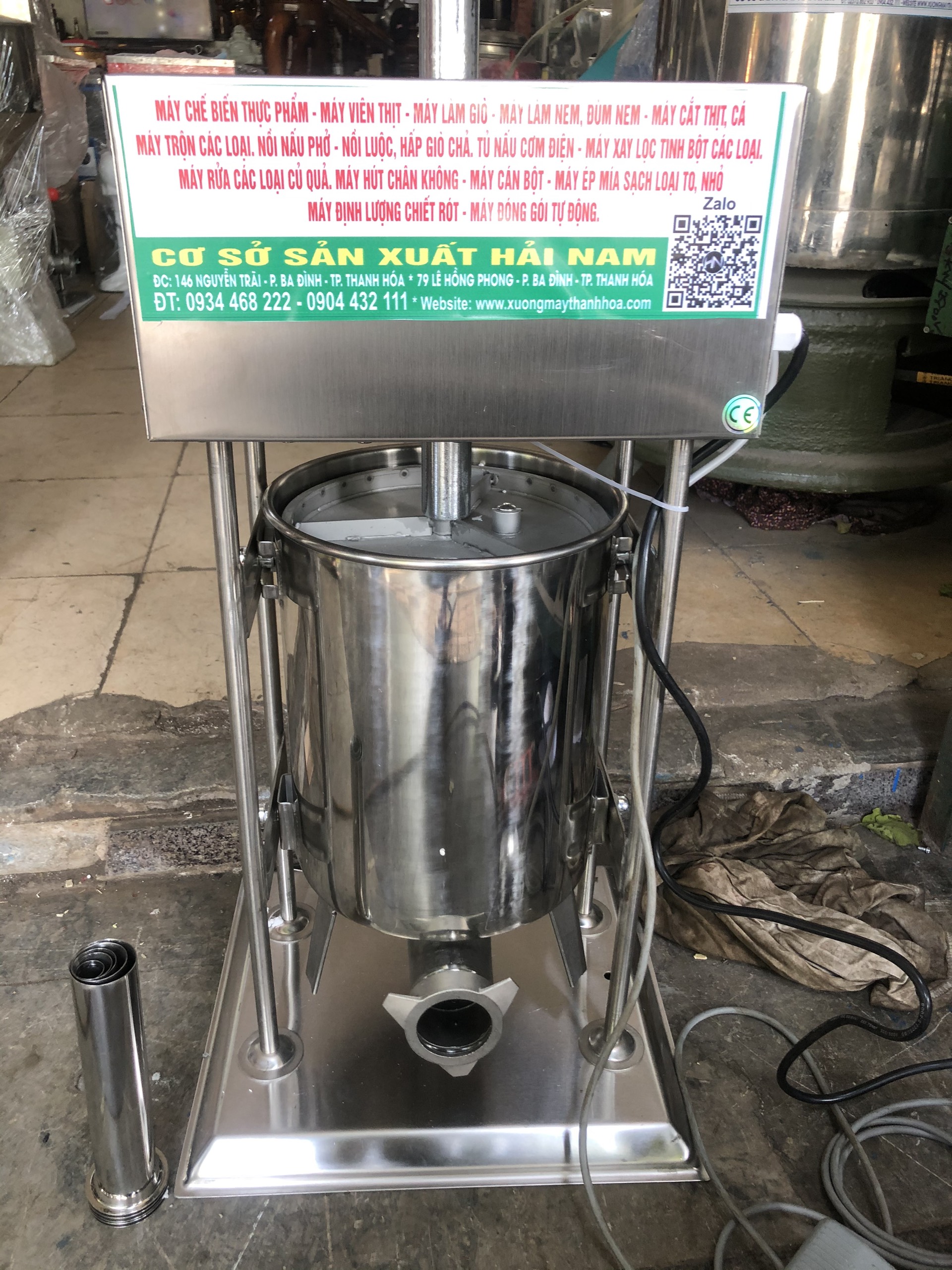 Máy Đùn Xúc Xích Điện 10L